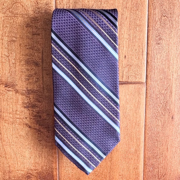 Robert Talbott Best of Class Nordstrom Striped 100% Silk Neck-Tie For Men - Picture 1 of 2